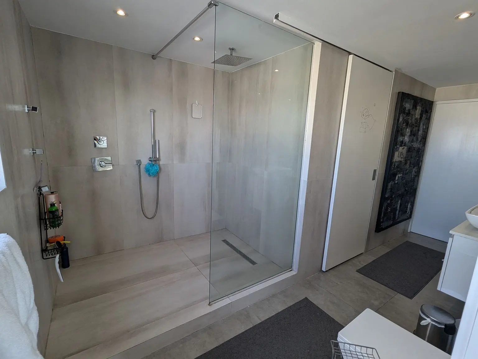 Bathroom with a soaking tub